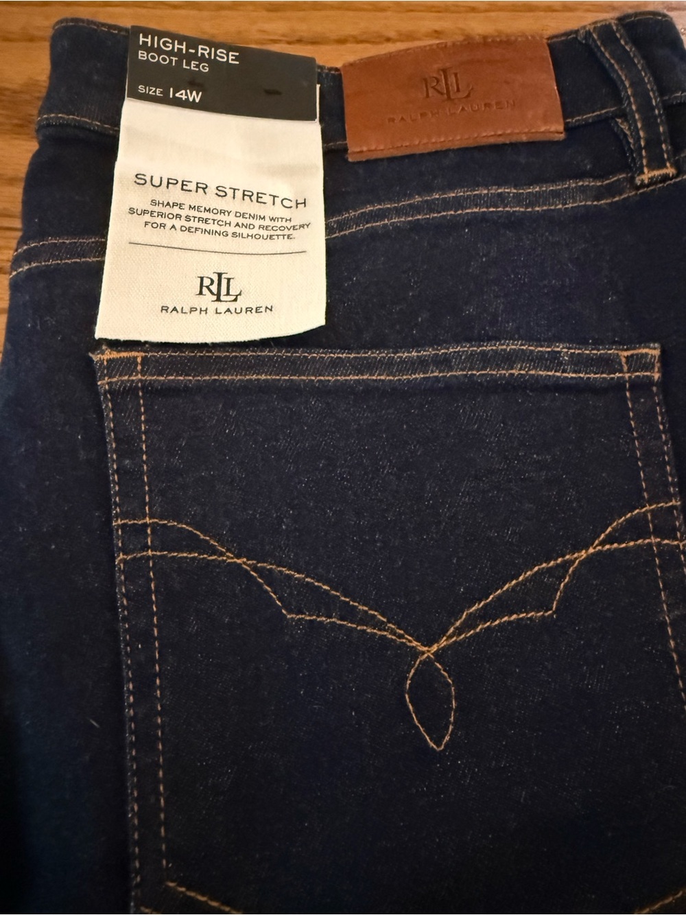 Ralph Lauren Women’s Dark Blue High-Rise Stretch Boot Leg Jeans Size 14W NWT - Picture 2 of 5